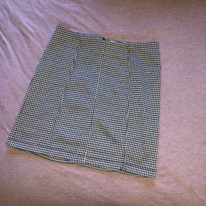 Houndstooth Mini Skirt — XS